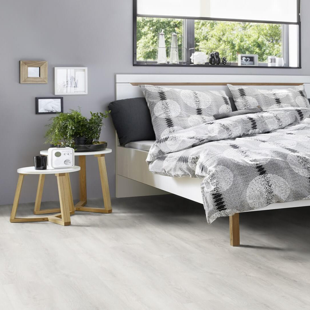 Moderner und wasserdichter Klick-Vinylboden in Landhausdielen-Optik – hochwertiger Designerboden zum günstigen Preis bei vinylshop24