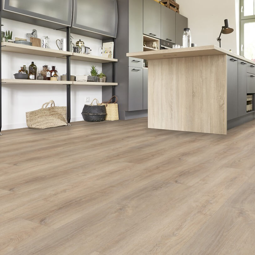 Hochwertiger Klick-Vinylboden Eiche EcoClick Venedig in moderner Landhausdielen Optik – wasserdicht, langlebig und robust - vinylshop24