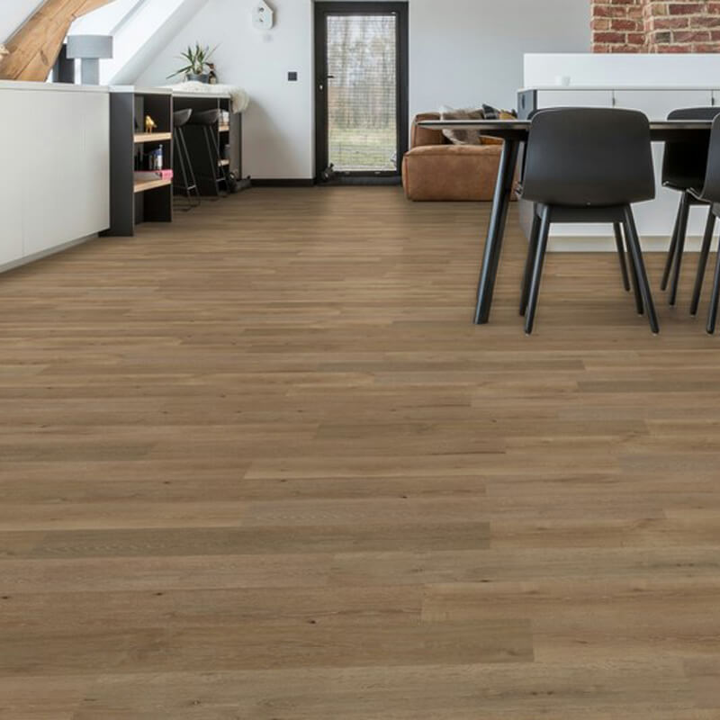 Vinylboden in Eiche Holzoptik – hochwertiges Klick-Vinyl Innsbruck im Landhausdielen-Design aus der FlexiLock Select Kollektion, modern, wasserdicht und pflegeleicht, erhältlich bei Vinylshop24