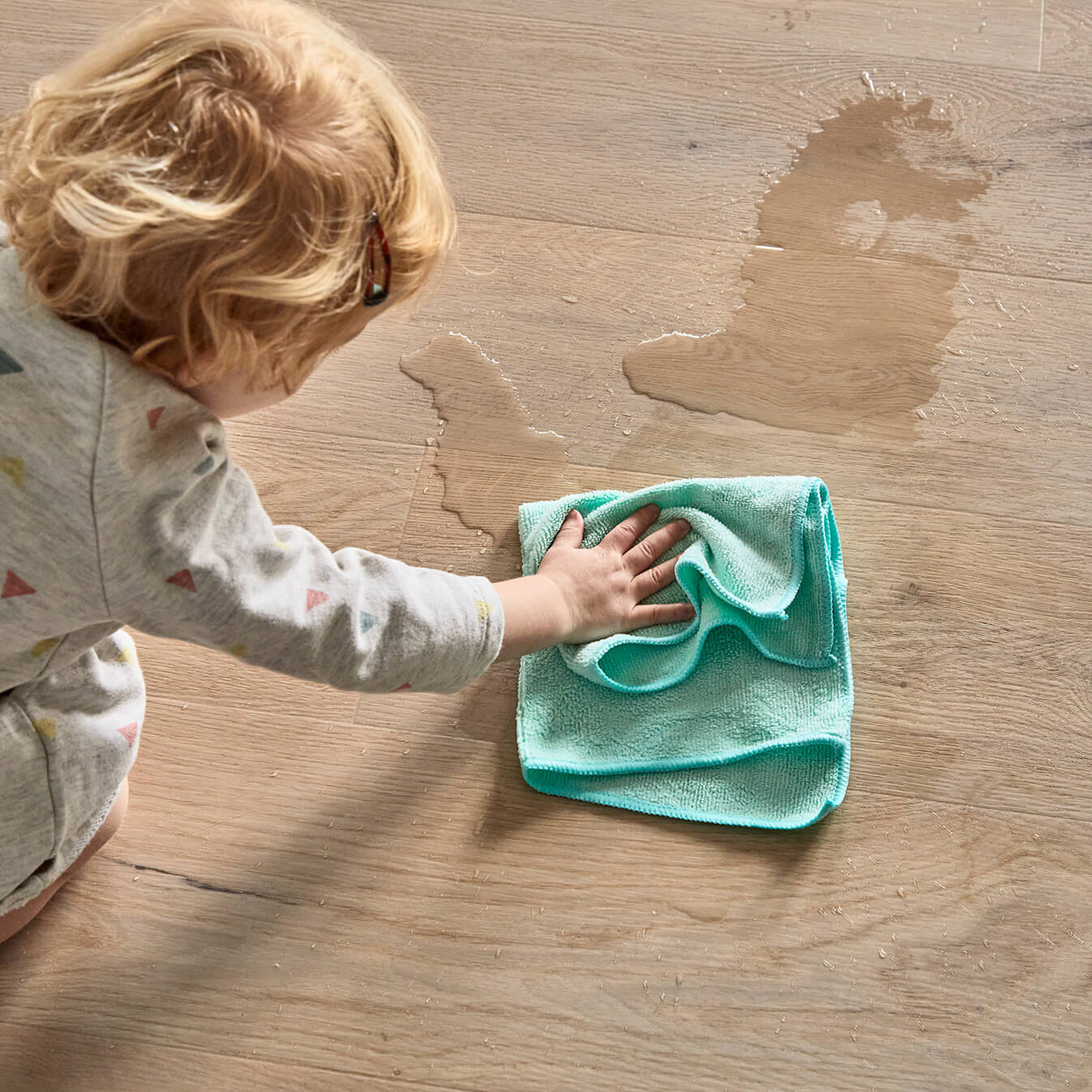 Vinylboden in Eiche-Holzoptik – hochwertiges Klick-Vinyl Graz im Landhausdielen-Design aus der FlexiLock Select Quickfit Kollektion, modern, wasserdicht und pflegeleicht, erhältlich bei vinylshop24