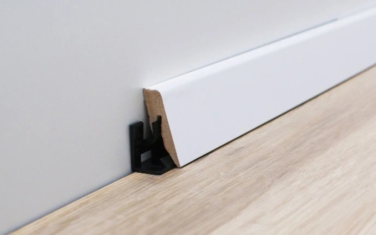 Repac Design 40 Colour Eckig weiss Sockelleiste - Floor4all