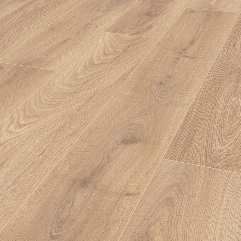 Laminat Eiche Ravensburg in Holzoptik Landhausdielen. Laminatboden bei Vinylshop24. Einfache Verlegung, robust & pflegeleicht.