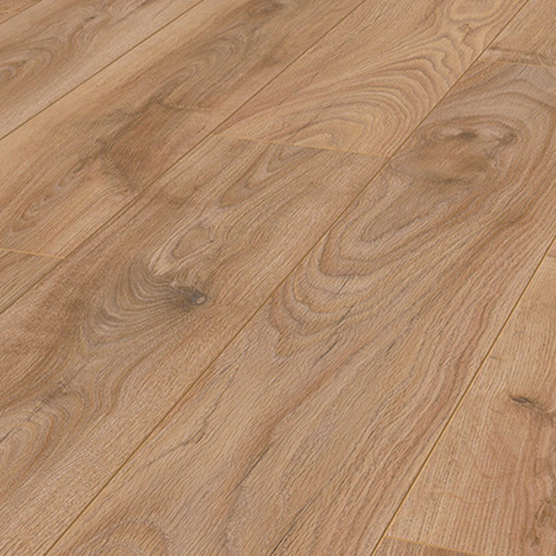 Laminat Eiche Neustrelitz in Holzoptik Landhausdielen. Laminatboden bei Vinylshop24. Einfache Verlegung, robust & pflegeleicht.