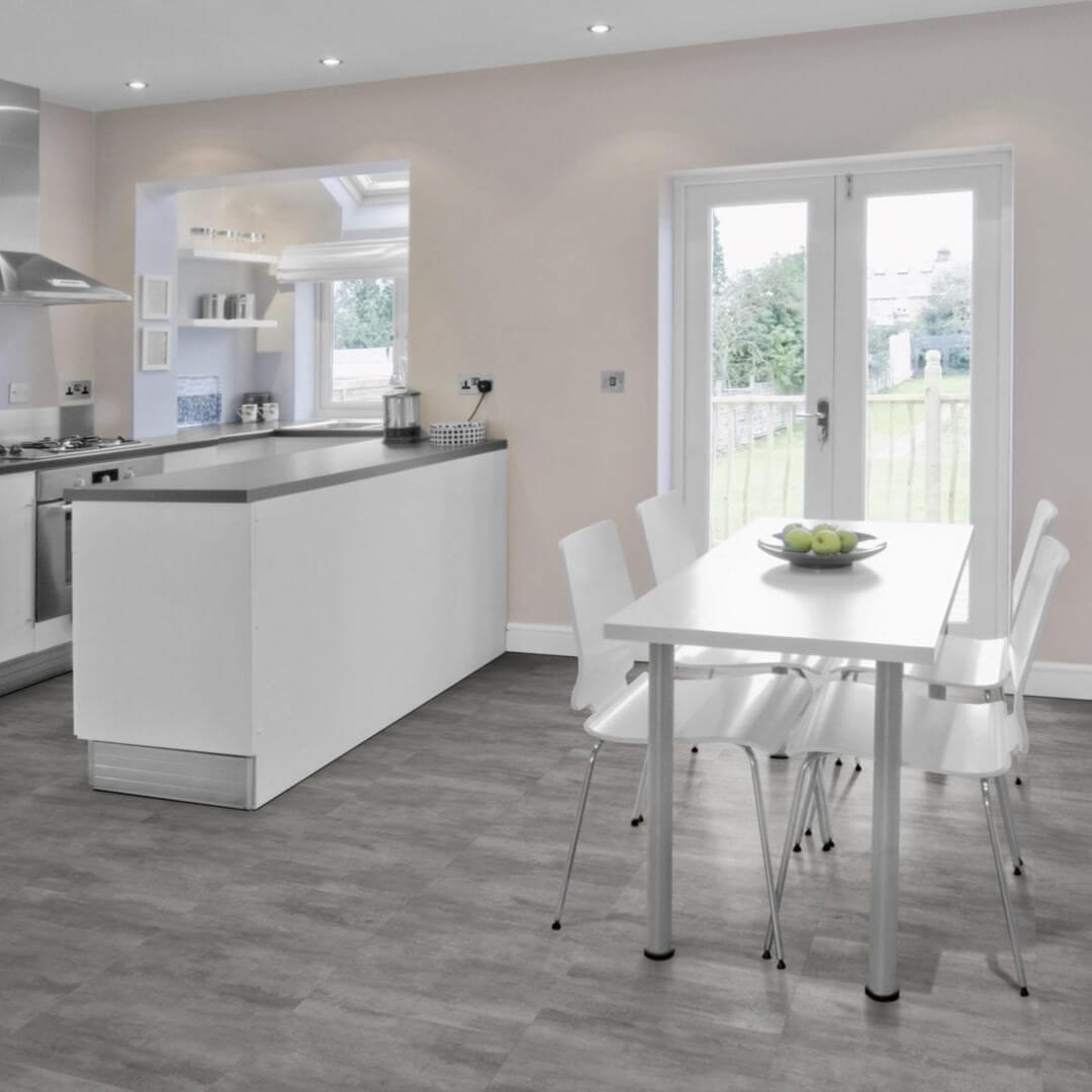 Vinylboden in Fliesenoptik – hochwertiges Klick-Vinyl der EleganceLock-Serie Helsinki, modern, wasserdicht und pflegeleicht, erhältlich bei vinylshop24