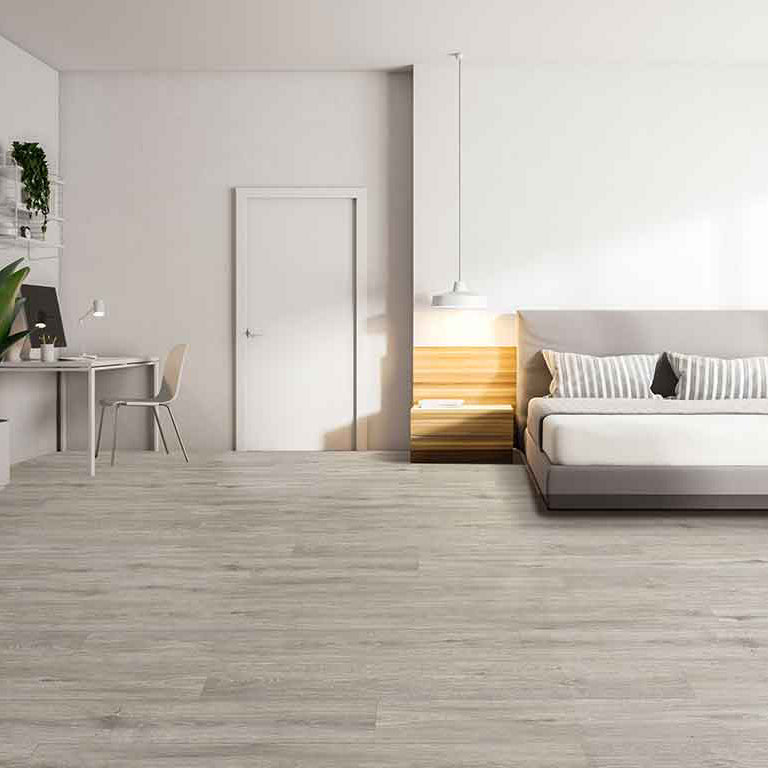 Vinylboden in Eiche Holzoptik – Klebevinyl Flensburg Dielenoptik aus der Kollektion Bondline Essentials, modern und pflegeleicht, erhältlich bei Vinylshop24