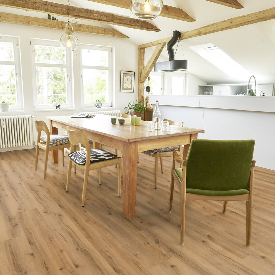 Vinylboden in Holzoptik – elegantes Klick-Vinyl der EleganceLock-Serie ‚Kopenhagen‘ im Landhausdielen-Design, modern und wasserdicht, erhältlich bei vinylshop24
